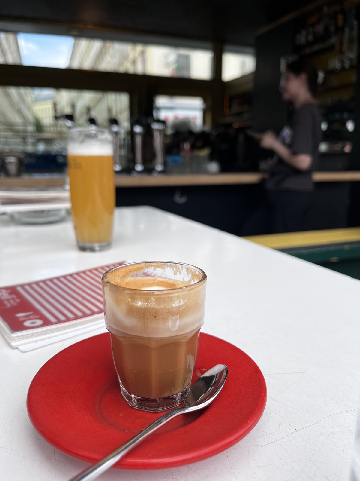 Wien café counter
